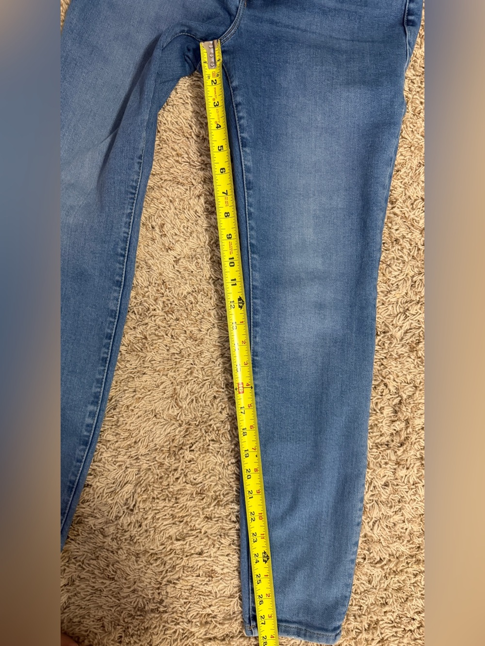 Good American Women’s Jeans - Picture 5 of 6